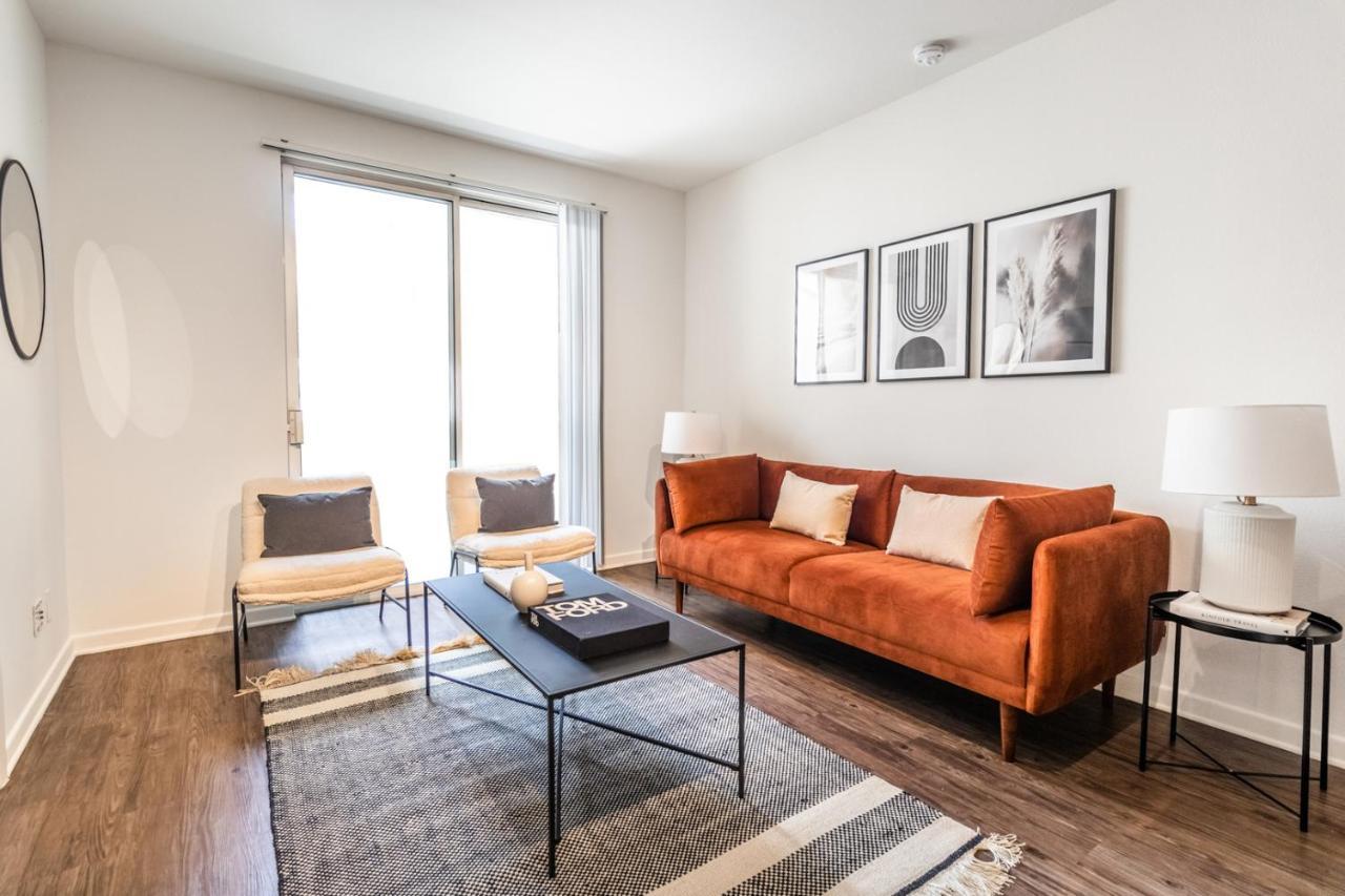 Spacious 2br Near Santa Monica Beach, Walk Everywhere!
